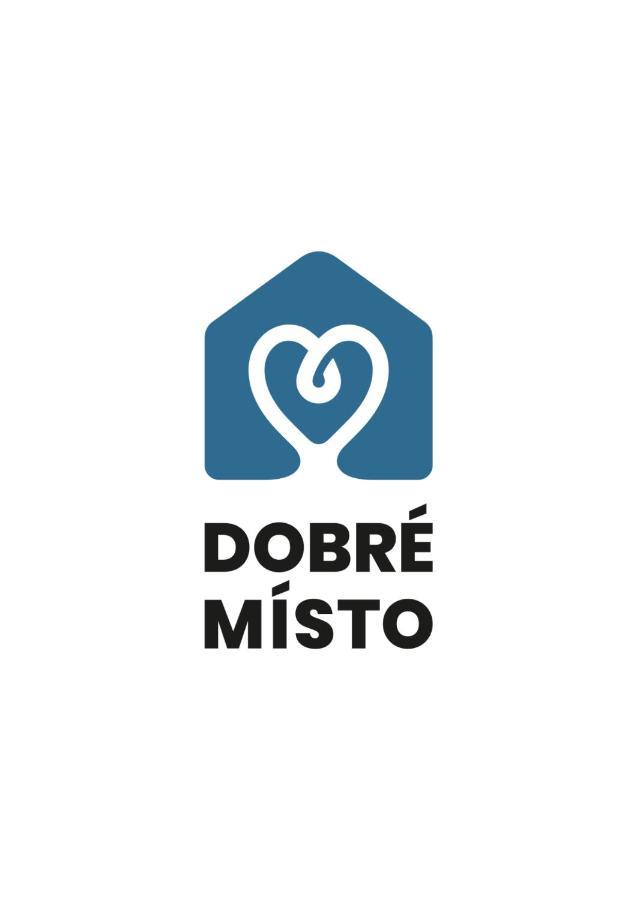 Dobre Misto Hotell Krnov Exteriör bild