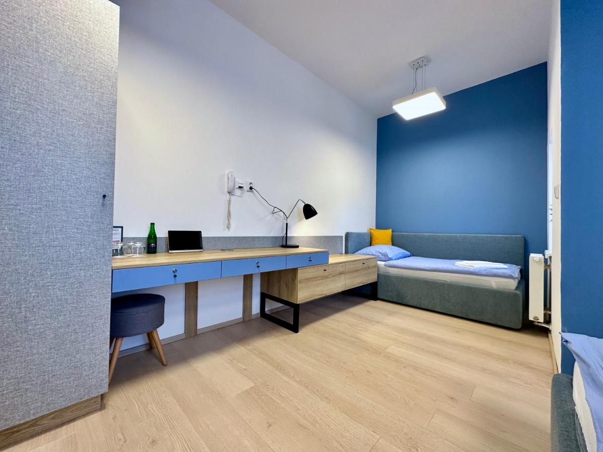 Dobre Misto Hotell Krnov Exteriör bild