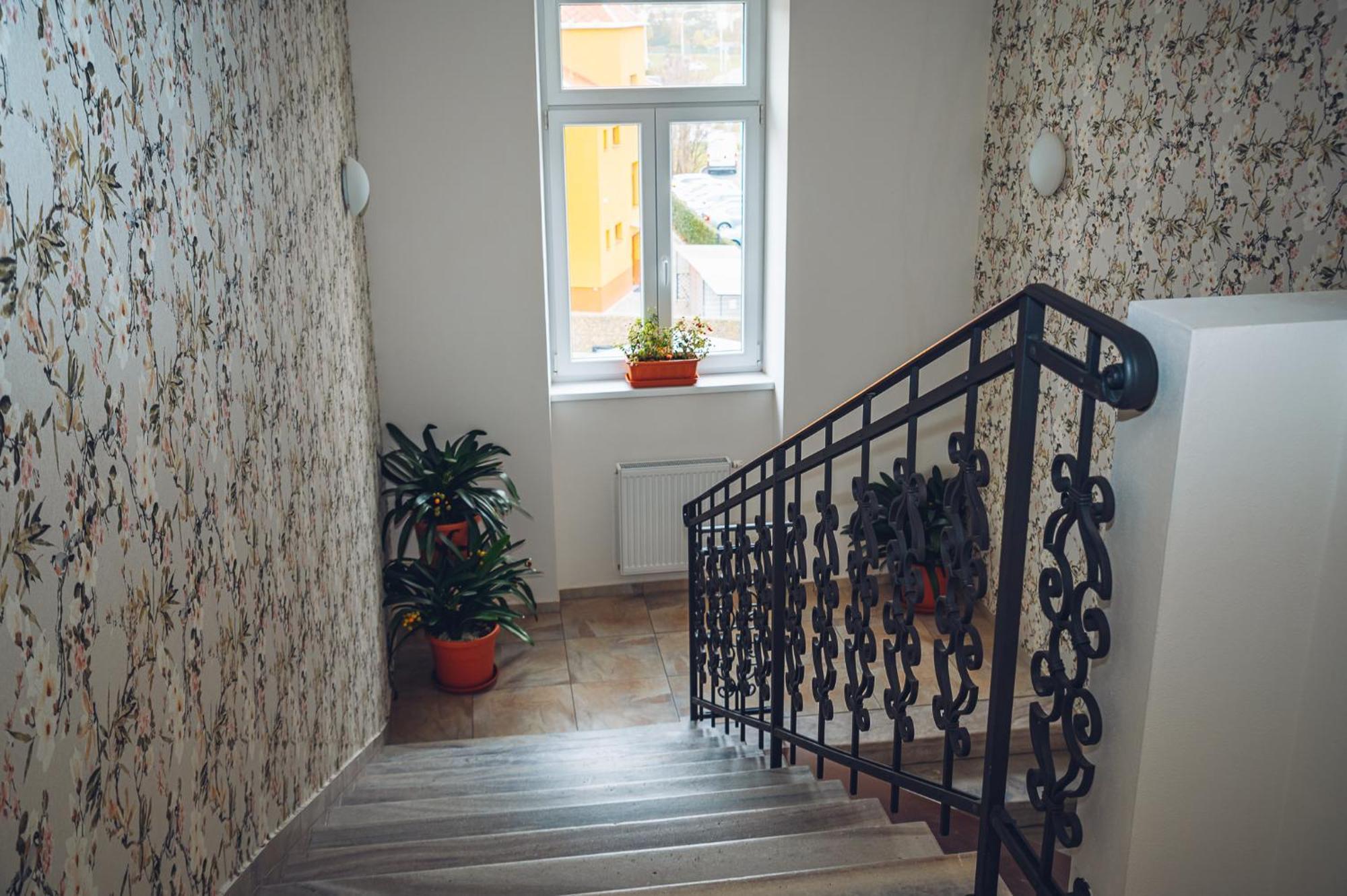 Dobre Misto Hotell Krnov Exteriör bild